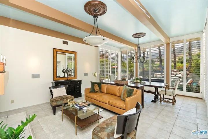 2267 S Yosemite Drive, Palm Springs, California 92264