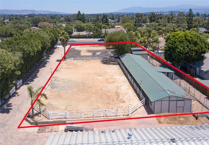 Approximate lot lines.