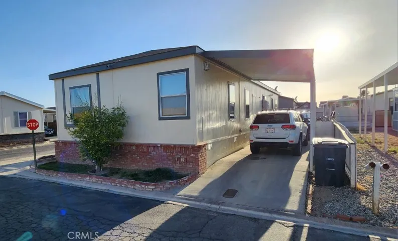 1550 Sp #65 20th St West 65, Rosamond, California 93560