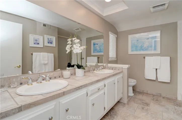 8831 Cliffside Drive, Huntington Beach, California 92646