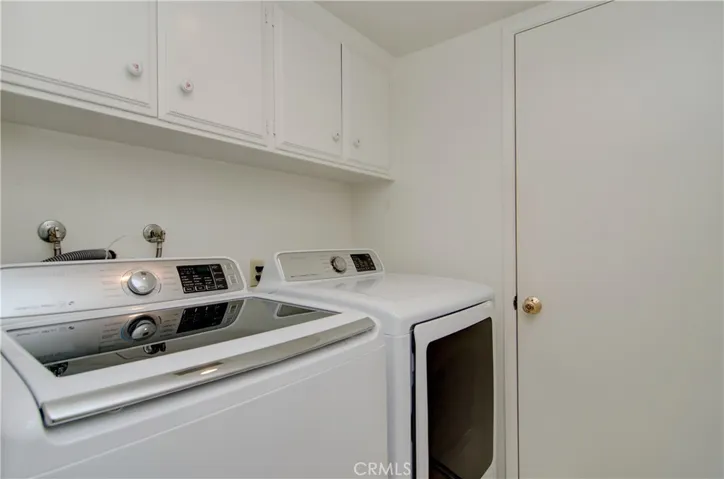 8831 Cliffside Drive, Huntington Beach, California 92646