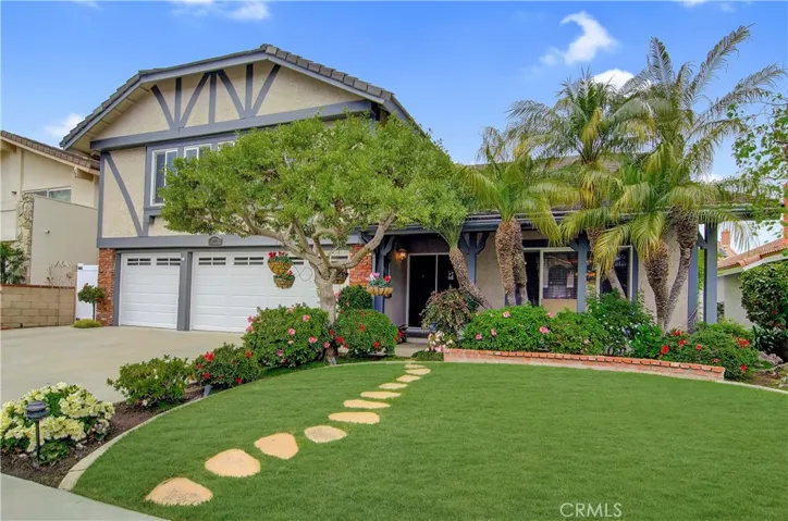 8831 Cliffside Drive, Huntington Beach, California 92646