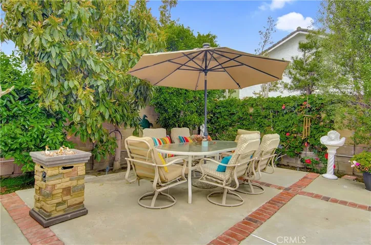 8831 Cliffside Drive, Huntington Beach, California 92646