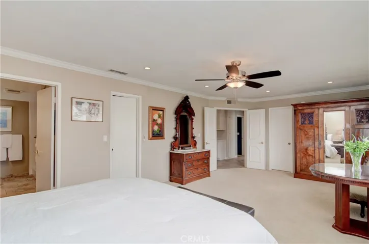 8831 Cliffside Drive, Huntington Beach, California 92646