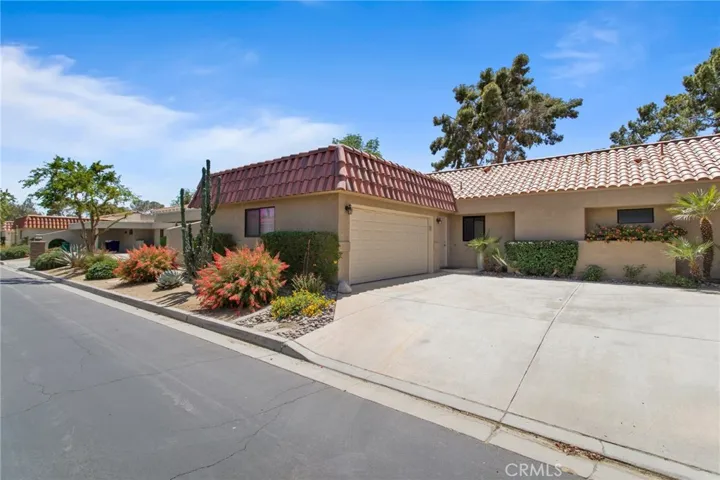 77235 Olympic Way, Palm Desert, California 92211