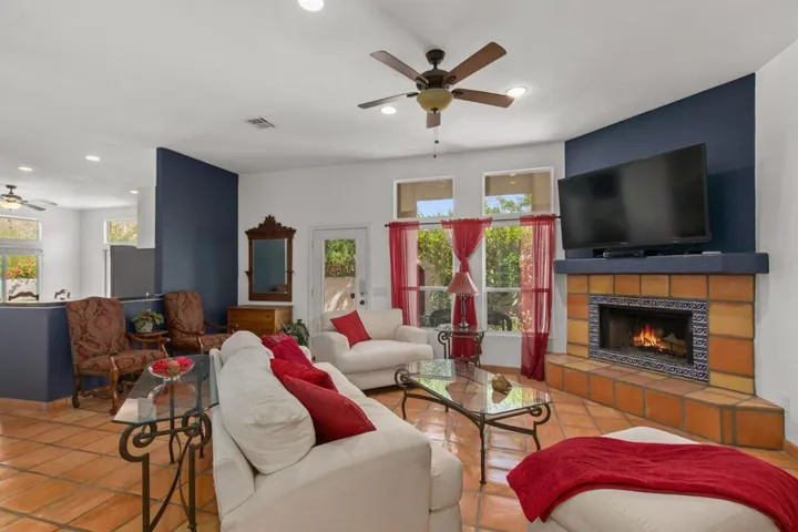 Living Room with cozy Fireplace
