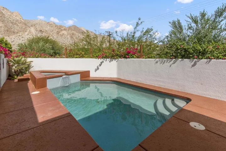 Mtn Views from Pool Area