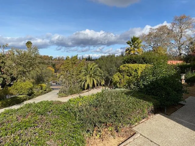 18360 Bicknell Road, Monte Sereno, California 95030