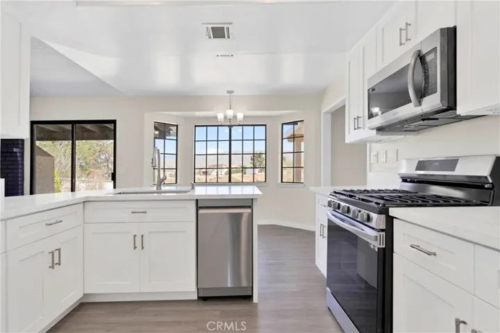 18885 Valencia Court, Hesperia, California 92345