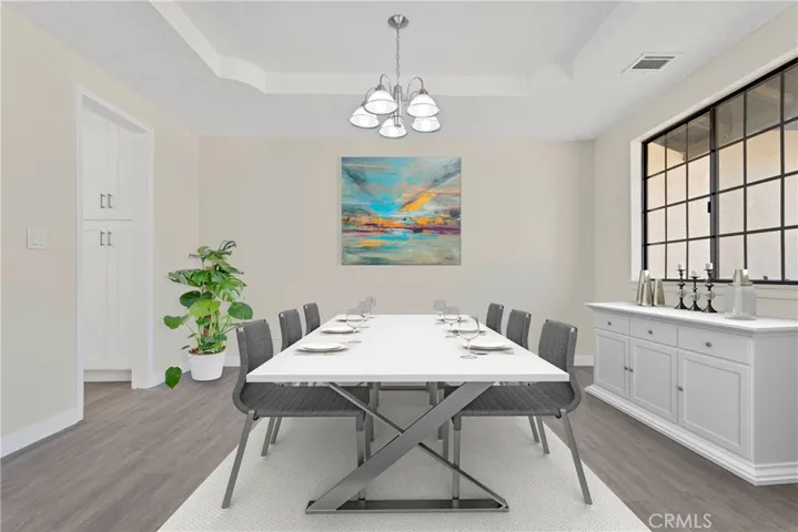 Virtual Staging - Dining Area