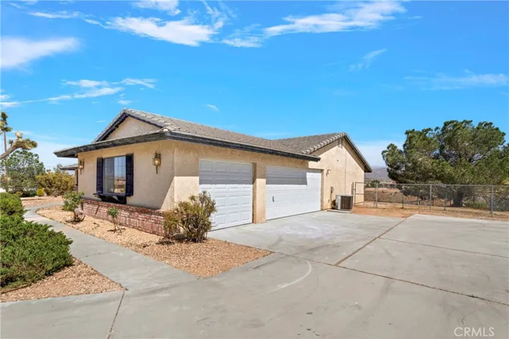 18885 Valencia Court, Hesperia, California 92345