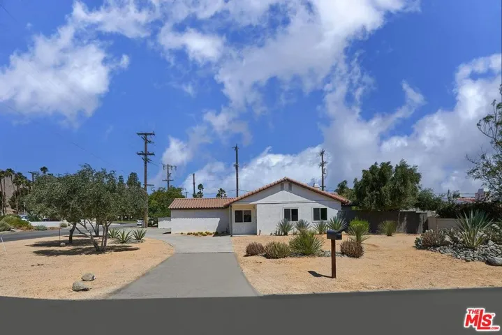 598 W Pico Road, Palm Springs, California 92262