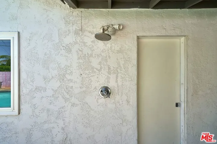 598 W Pico Road, Palm Springs, California 92262