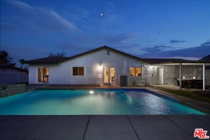 598 W Pico Road, Palm Springs, California 92262