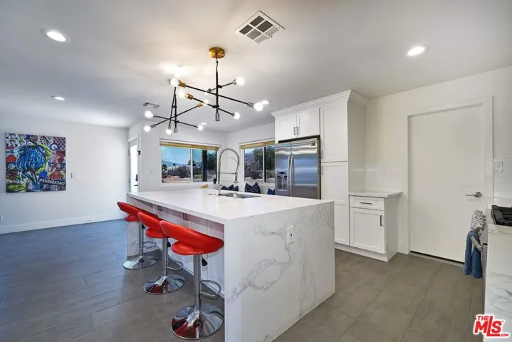 598 W Pico Road, Palm Springs, California 92262