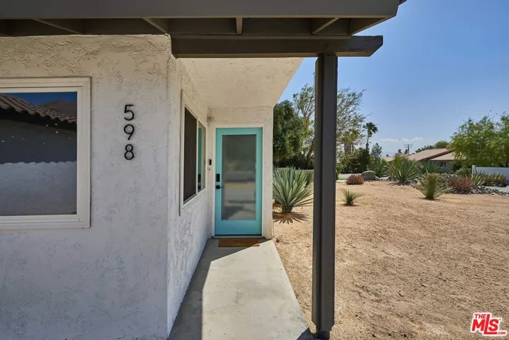 598 W Pico Road, Palm Springs, California 92262