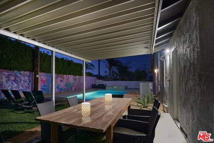 598 W Pico Road, Palm Springs, California 92262