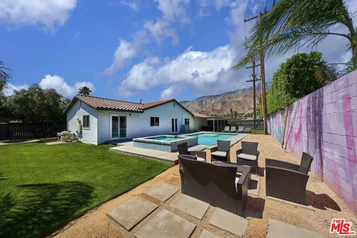 598 W Pico Road, Palm Springs, California 92262