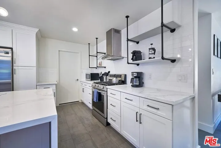 598 W Pico Road, Palm Springs, California 92262