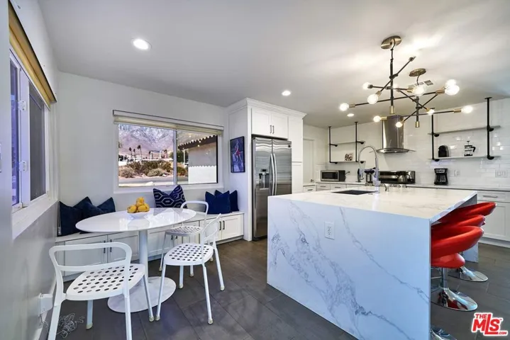 598 W Pico Road, Palm Springs, California 92262