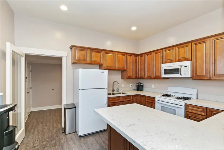 3091 E La Cadena Drive, Riverside, California 92507