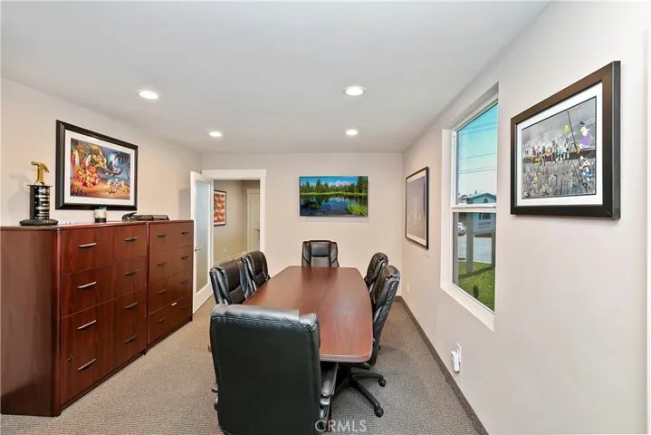 3091 E La Cadena Drive, Riverside, California 92507