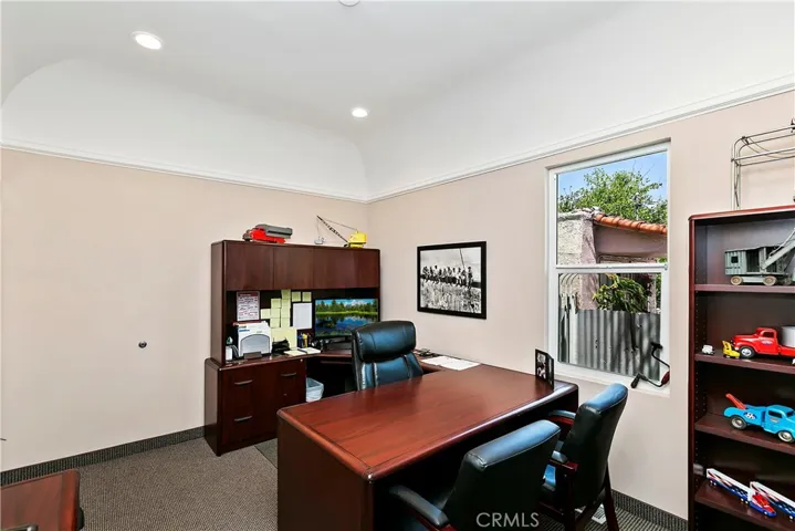 3091 E La Cadena Drive, Riverside, California 92507