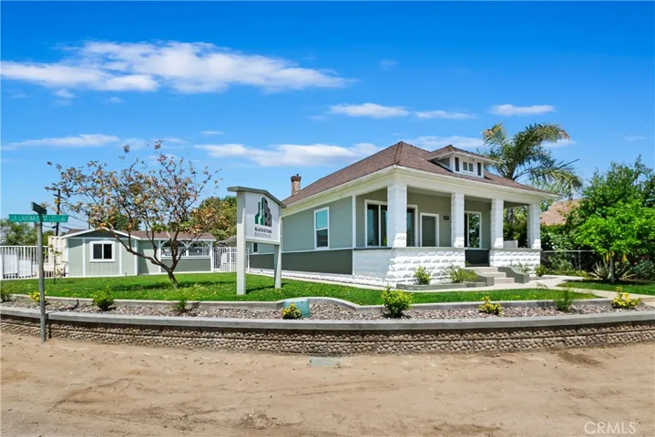 3091 E La Cadena Drive, Riverside, California 92507