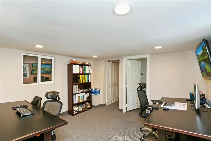 3091 E La Cadena Drive, Riverside, California 92507