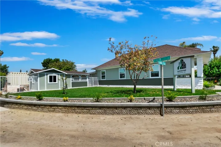 3091 E La Cadena Drive, Riverside, California 92507