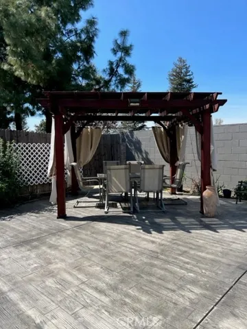5211 Port Drive, Bakersfield, California 93312