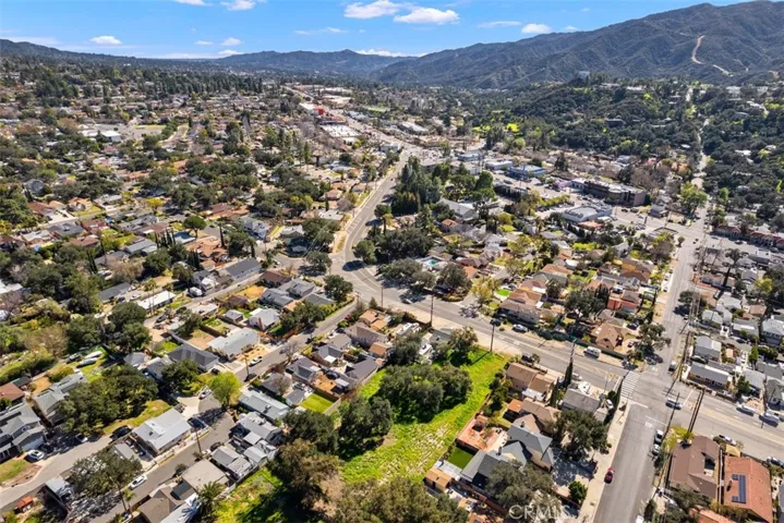 Extended aerial view showing Tujunga Canyon Blvd, and crossing Foothill Blvd.