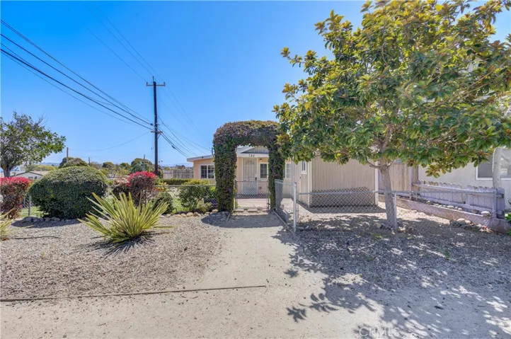 784 Brighton Avenue, Grover Beach, California 93433