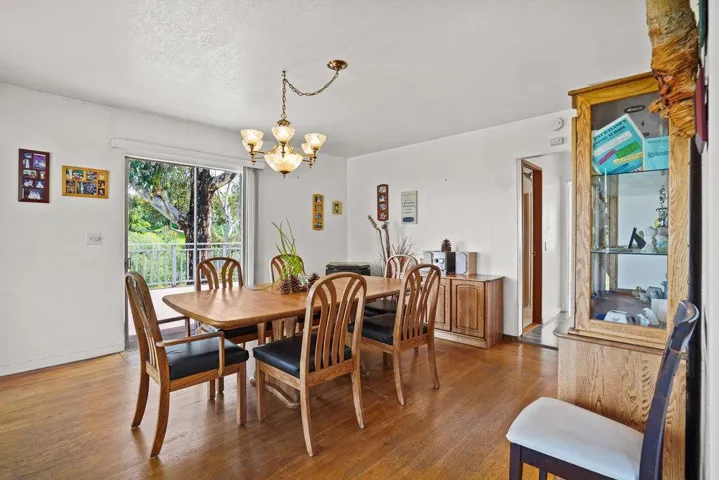 3303 Oak Knoll Drive, Redwood City, California 94062