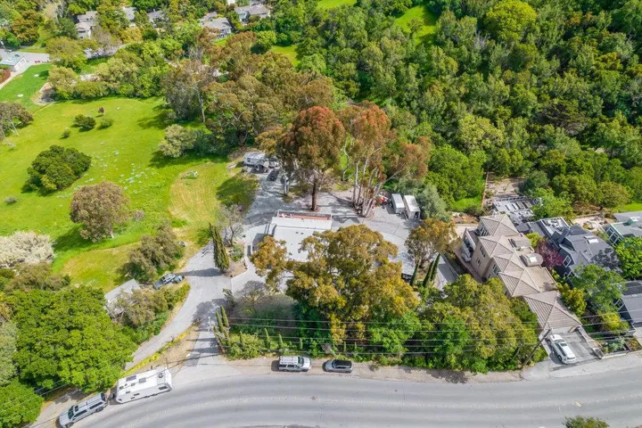 3303 Oak Knoll Drive, Redwood City, California 94062