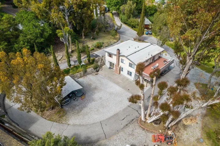 3303 Oak Knoll Drive, Redwood City, California 94062
