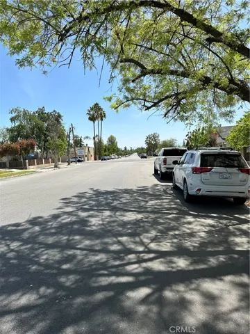 Pacific St