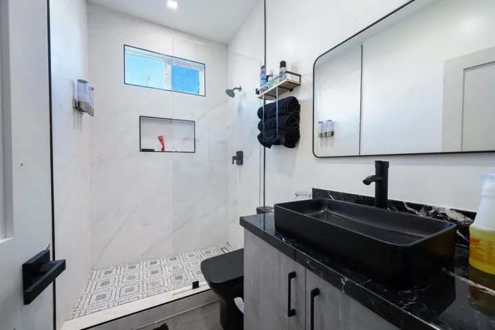 46-web-or-mls-RR_Castelon_OPMG_0823_046