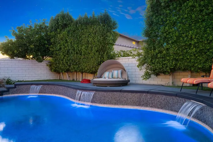 64-web-or-mls-RR_Castelon_OPMG_0823_064
