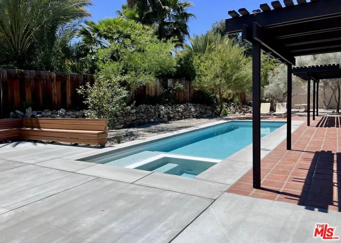 42602 Rancho Mirage Lane, Rancho Mirage, California 92270
