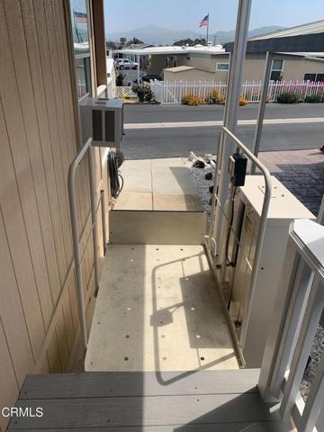Elec lift porch view