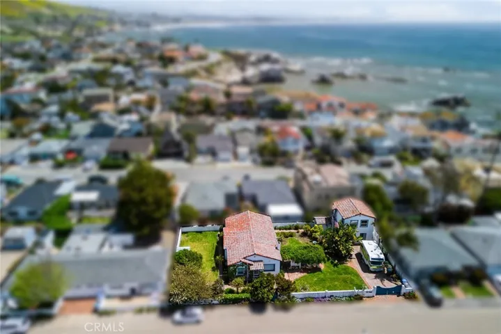 355 Castaic Avenue, Pismo Beach, California 93449