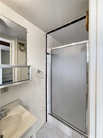 355 Castaic Avenue, Pismo Beach, California 93449