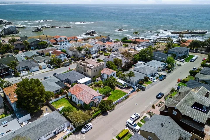 355 Castaic Avenue, Pismo Beach, California 93449