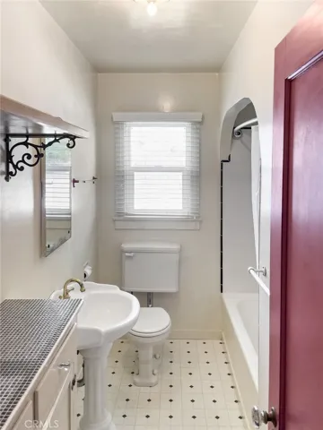 355 Castaic Avenue, Pismo Beach, California 93449