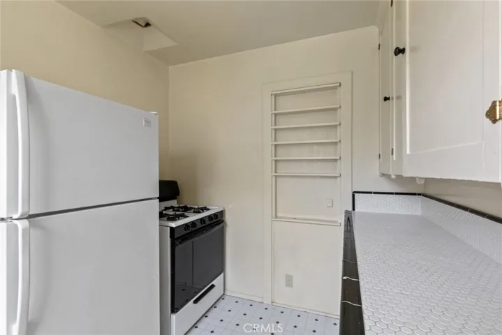 355 Castaic Avenue, Pismo Beach, California 93449