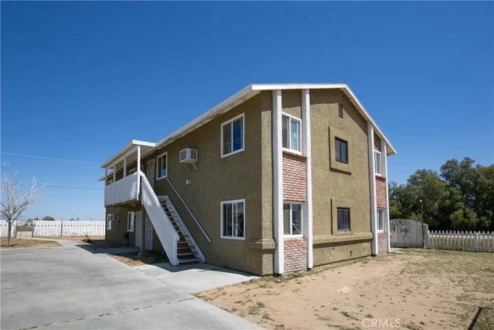 8249 Catalpa Avenue, California City, California 93505