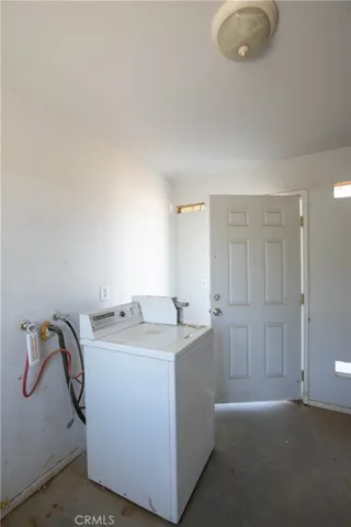 8249 Catalpa Avenue, California City, California 93505