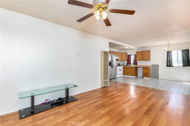 8249 Catalpa Avenue, California City, California 93505