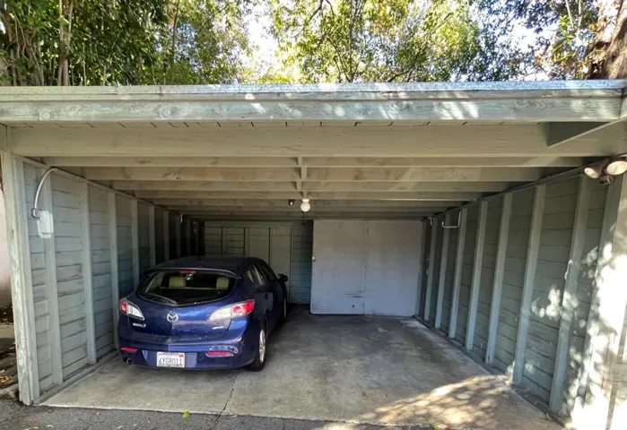 1677 Woodland Avenue, East Palo Alto, California 94303